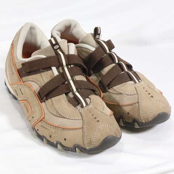 SKECHERS Tan Leather Slip On Sneakers Shoes - Picture 6 of 8